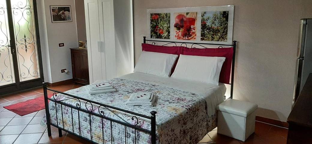 Pension voor 3 personen, with Balkon and Terras as well as Tuin and Uitzicht in Sinalunga