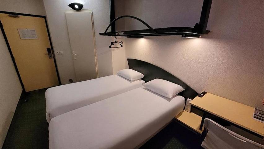Hôtel pour 3 personnes, avec jardin, animaux acceptés à Arques - 3