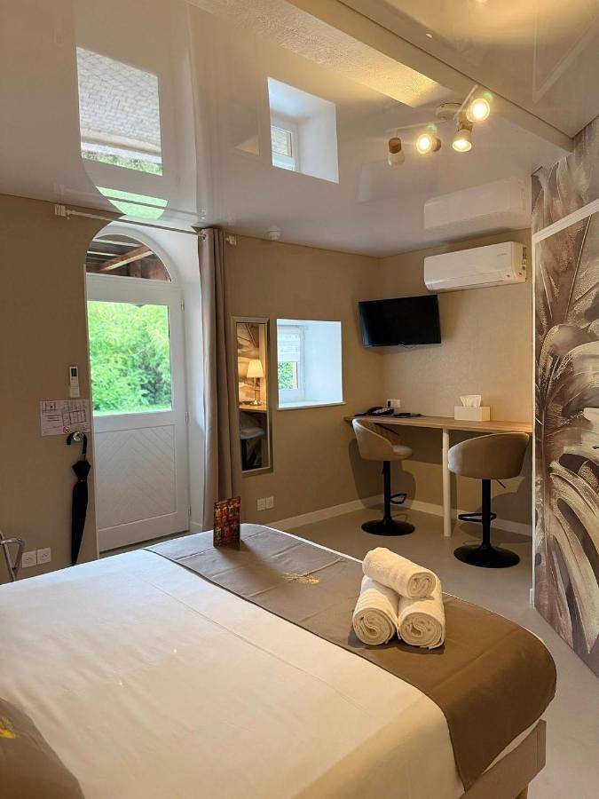 Hôtel Au Coq Dort Spa in Châtillon-sur-Chalaronne, Région de Bourg-en-Bresse