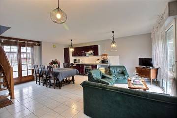 Gîte pour 7 Personnes dans Saint-Caradec, Cotes-d'Armor, Photo 1