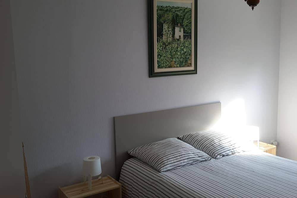 Appartement entier, Grand gîte agréable de 112m² avec terrasse  végétale de 80m² in Agon-Coutainville, Région de Coutances