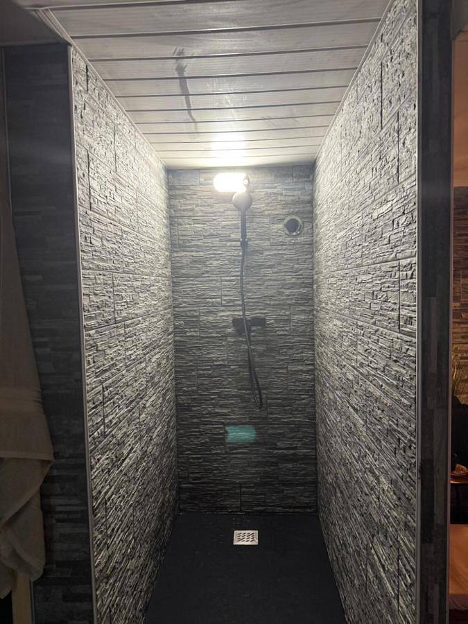 Hôtel pour 2 personnes, avec jardin ainsi que jacuzzi et sauna à Portet-sur-Garonne - 3