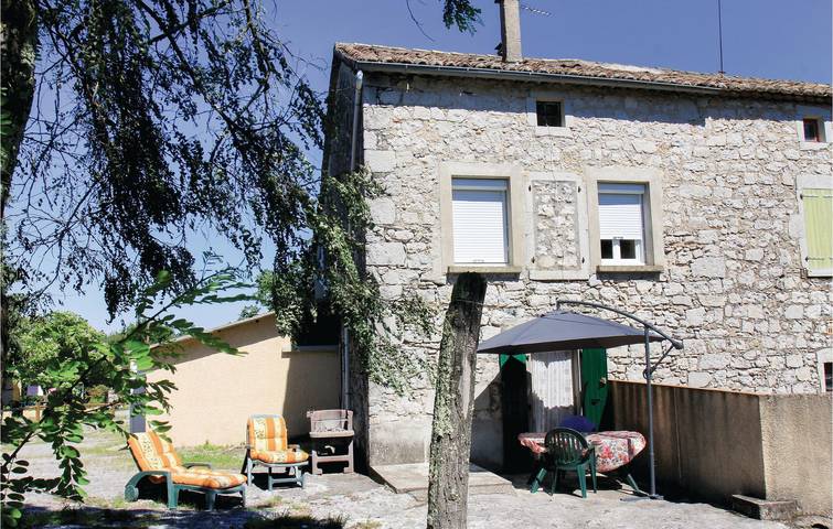 Location de vacances pour 2 personnes, avec Terrasse et Jardin à Labeaume