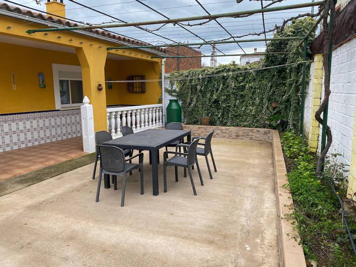 Casa rural para 8 personas, con jardín, Se admiten mascotas - 1