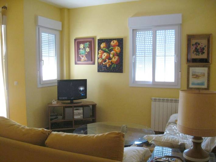 Gîte pour 4 personnes, avec Balcon et Jacuzzi ainsi que Terrasse et Jardin à Lepe - 4