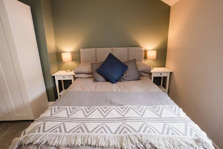 Ganze Wohnung, Apartment-Apartment-Ensuite-Blick auf den Kanal-Pule Hill in Westliches Yorkshire