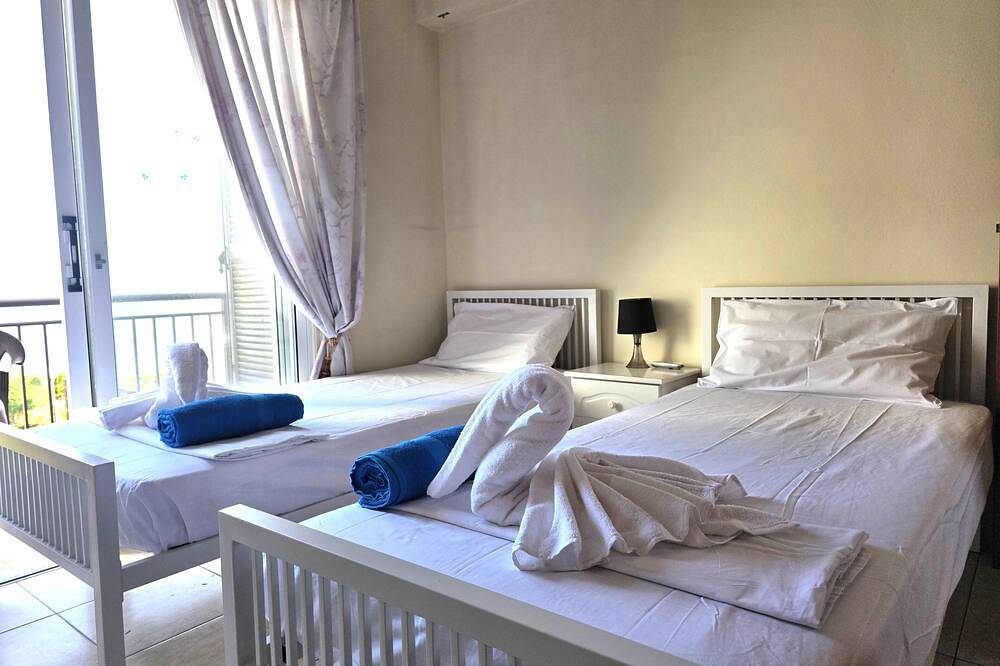 C2 Sunrise Villa in Coral Bay in Paphos, South Cyprus