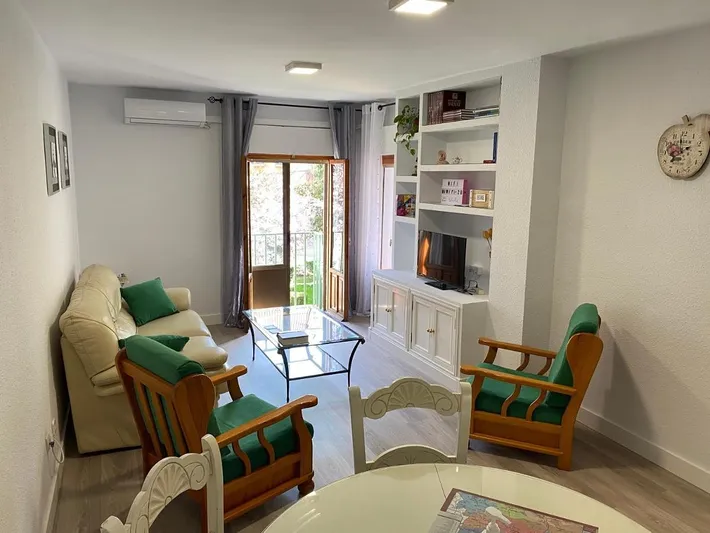 Apartamento de vacaciones para 4 personas, con balcón y vistas - 1