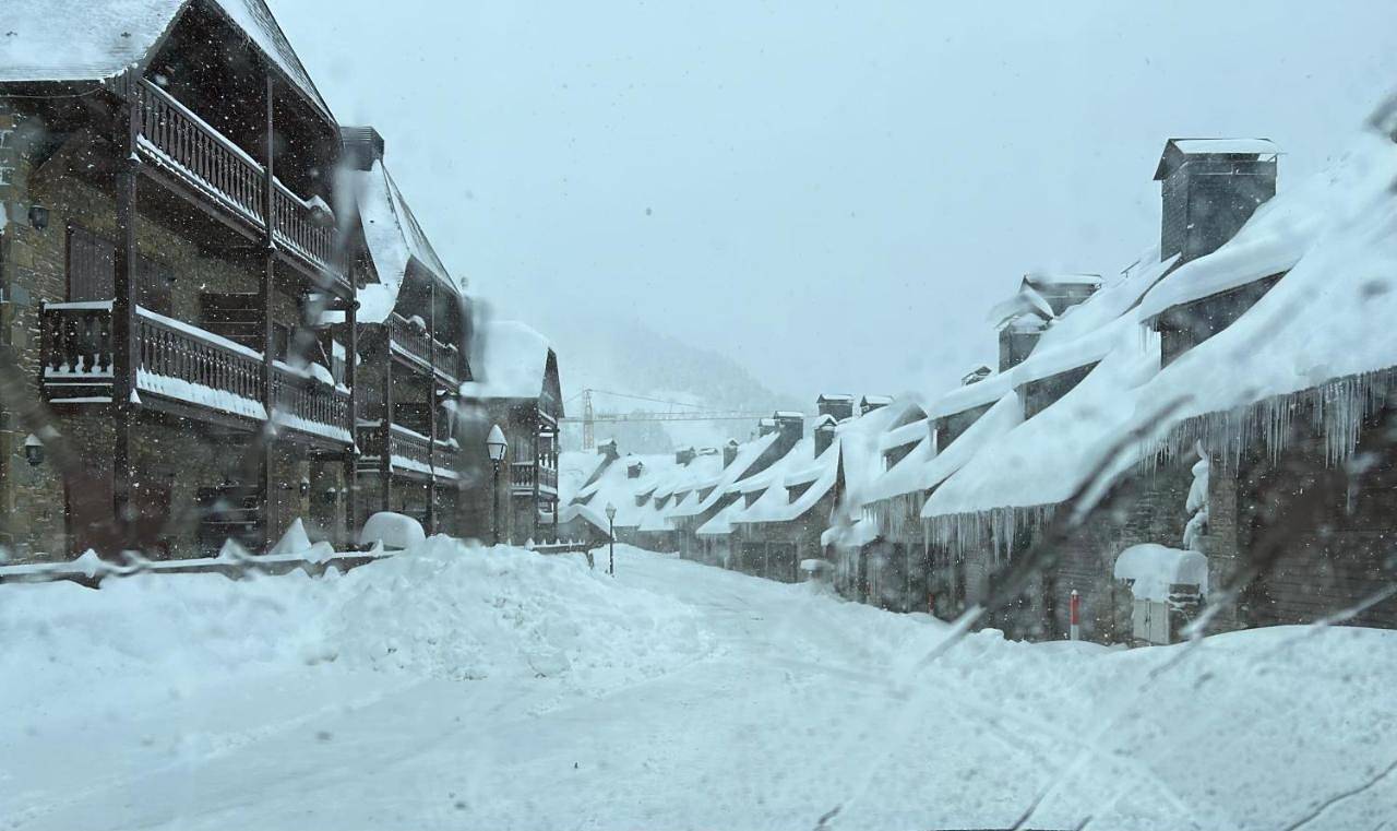Three-Bedroom Chalet in Baqueira, Naut Aran