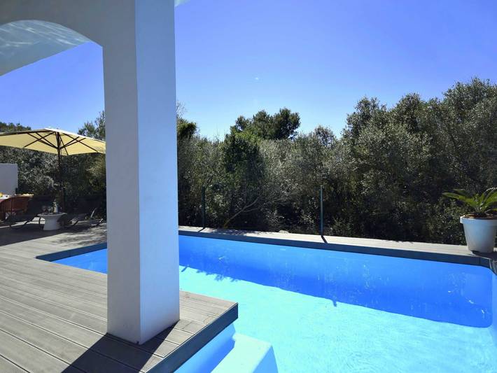 Finca für 9 Personen, mit Terrasse und Pool, kinderfreundlich in Son Serra de Marina - 3