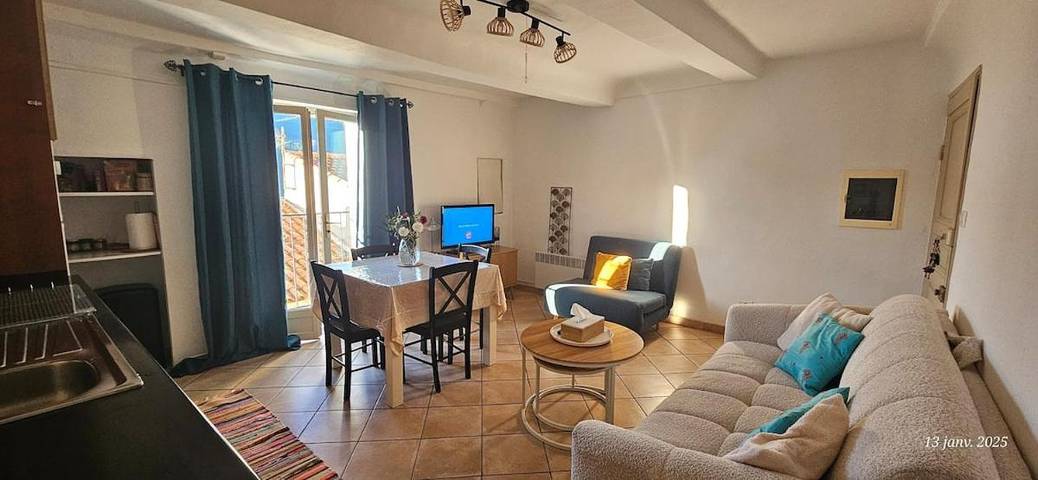 Gîte pour 5 personnes, avec balcon et vue, animaux acceptés à Castellar - 4