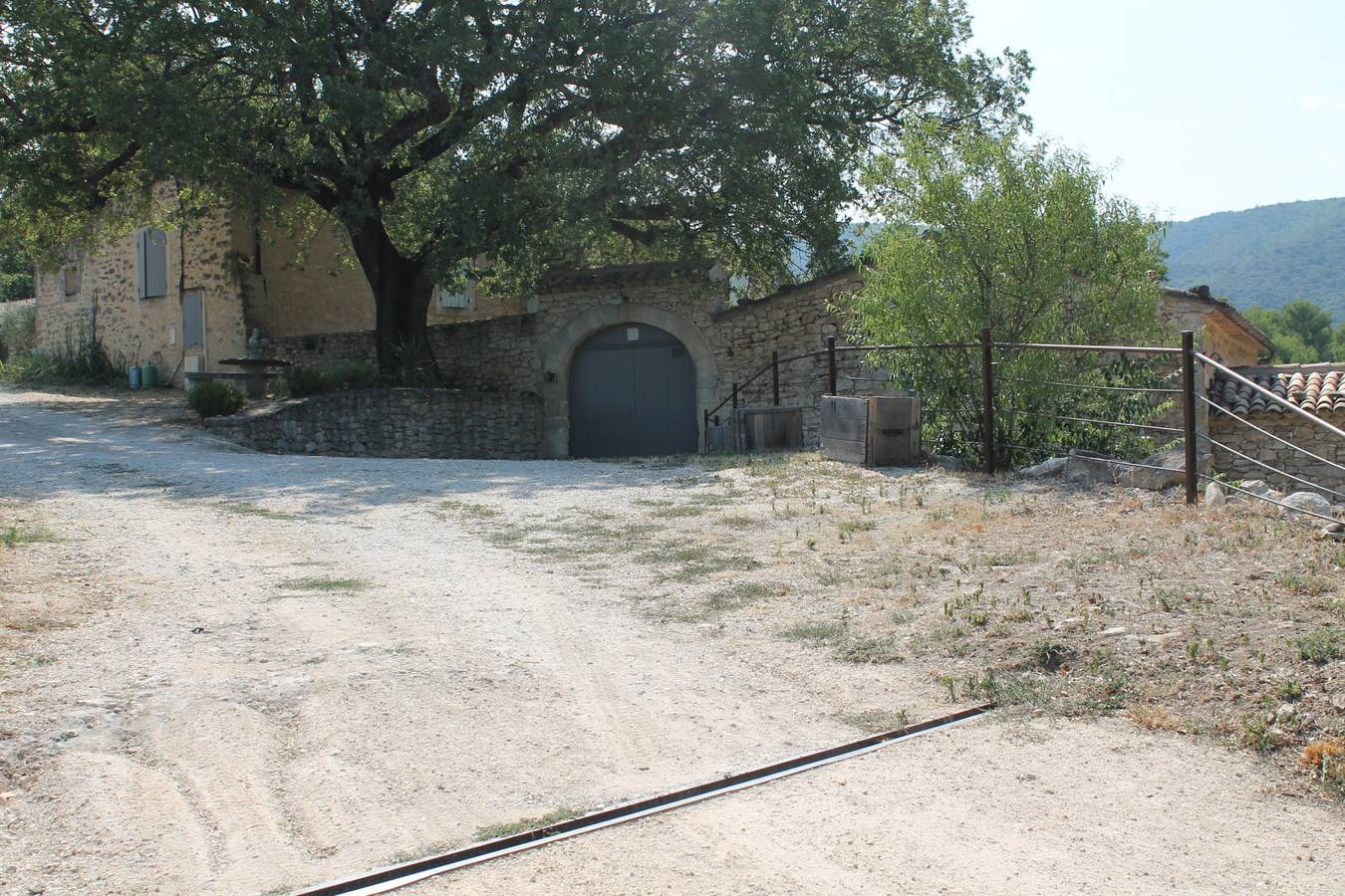 Le Poulet in Ménerbes, Parc naturel régional du Luberon