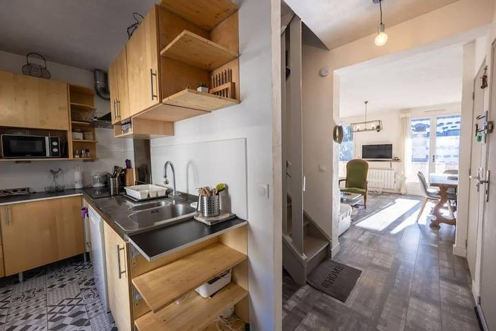 Gîte pour 6 personnes, avec terrasse dans Office de Tourisme de Barcelonnette - 2