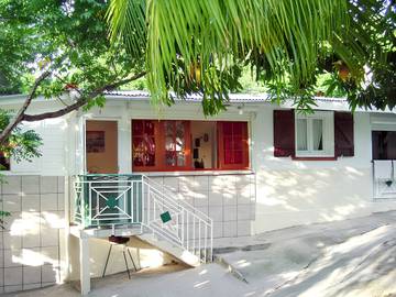 Gîte pour 4 personnes, avec terrasse dans Plage de Ferry