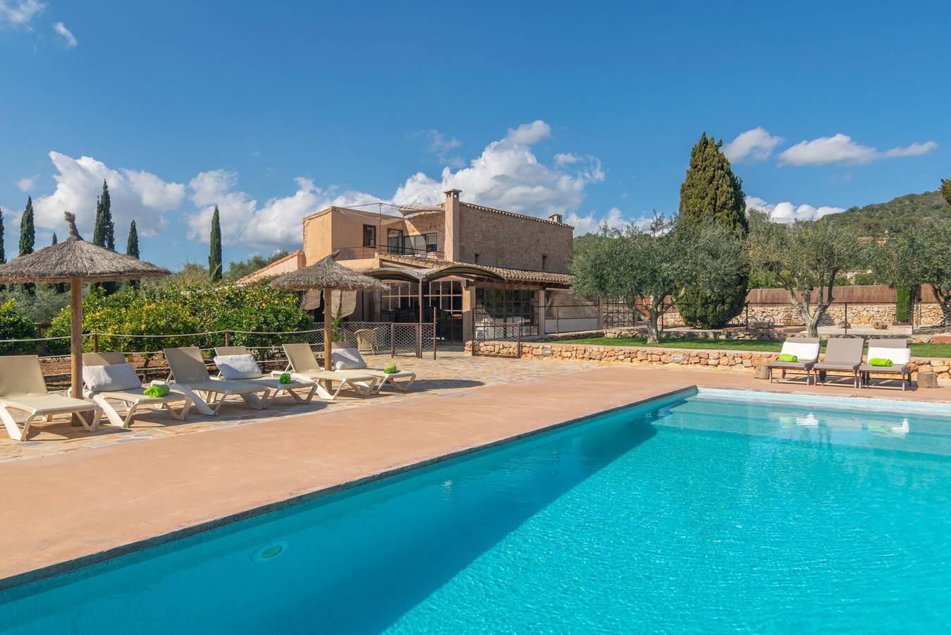 Can Prim 6 - Impresionante villa con piscina privada, exteriores paradisíacos y a sólo 7 km de la playa. Wifi Gratis in Son Carrió, San Lorenzo de Cardessar