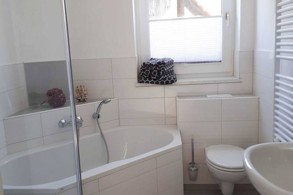Ferienwohnung Charlotte - Pension Marina in Lauta, Lausitzer Seenland