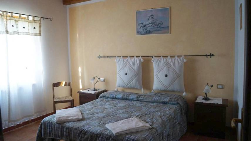 Gîte pour 6 personnes, avec vue ainsi que terrasse et jardin, animaux acceptés à Pitigliano - 2