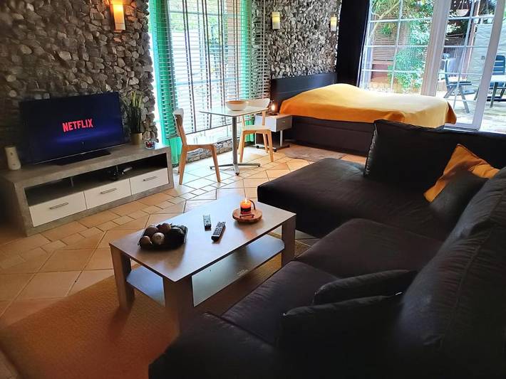 Gîte pour 3 personnes, avec terrasse à Heerlen
