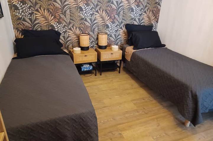Apartamento entero, Appartement Rénové Tout Confort 67m2 ,centre Village in Marseillan, Costa mediterránea (Francia)
