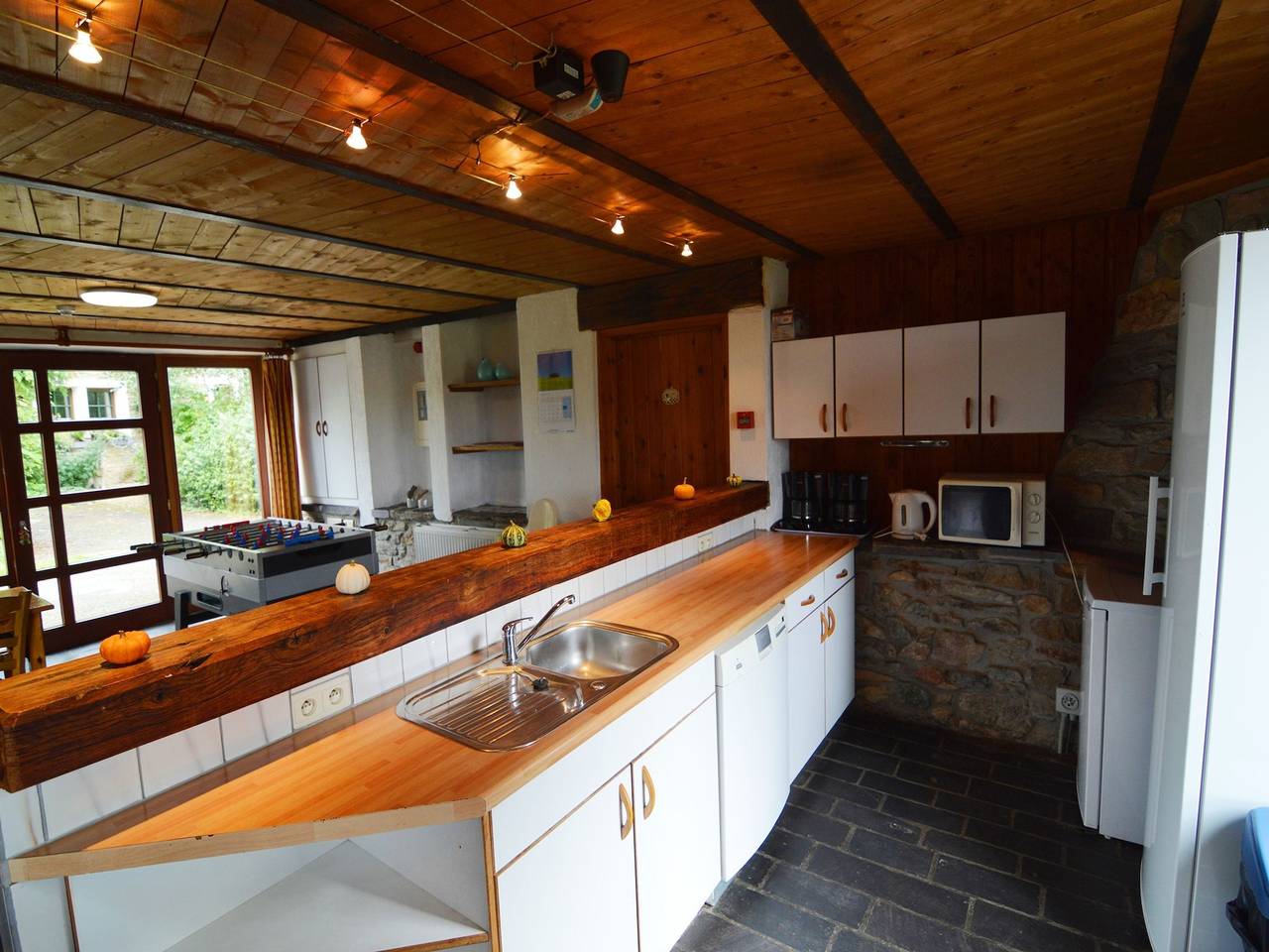 Quaint Cottage In Petite Langlire With bubble bath in Montleban, Gouvy
