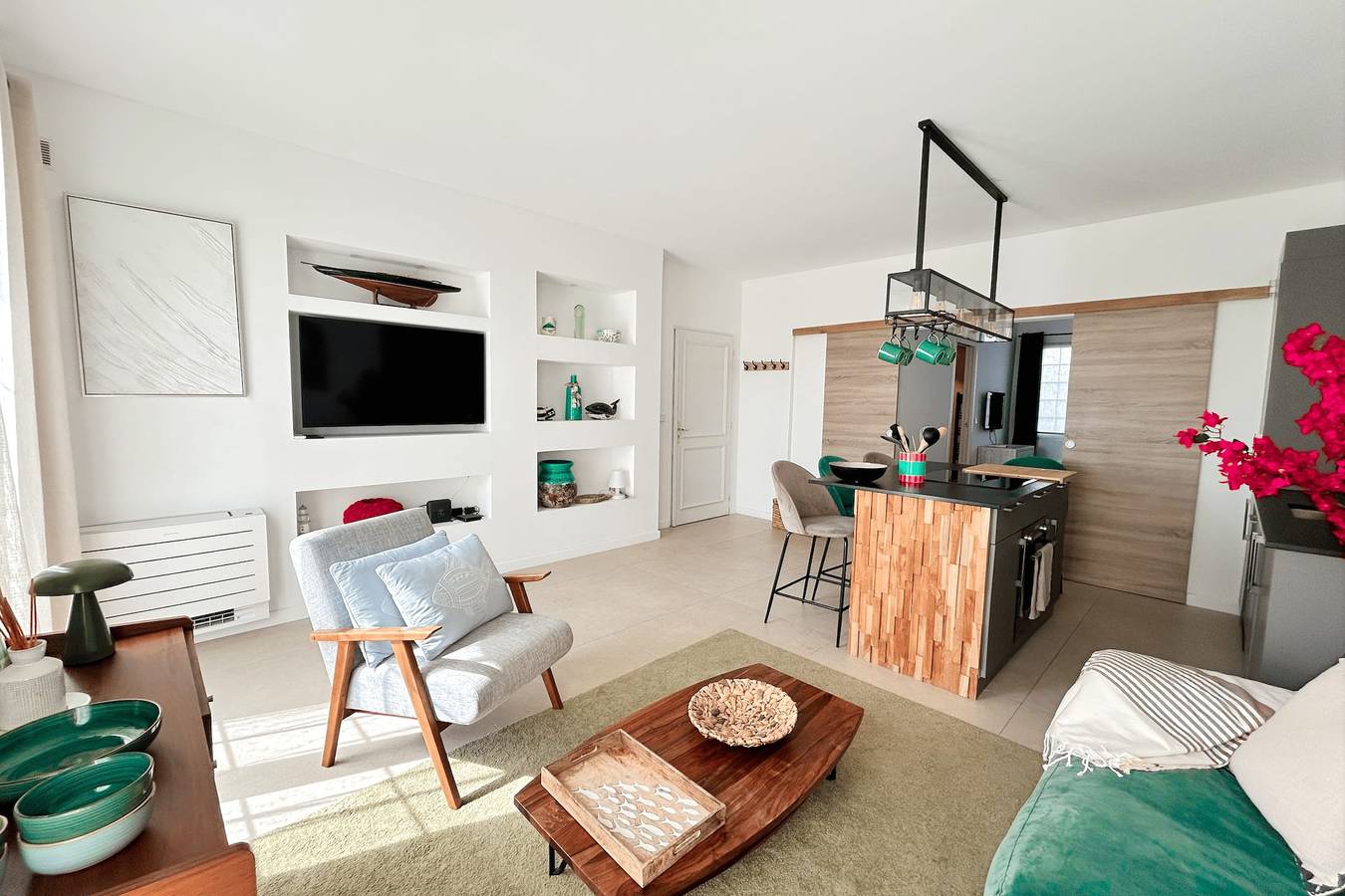 Ganze Wohnung, Ferienwohnung für 4 Personen mit Terrasse in Port Grimaud, Grimaud
