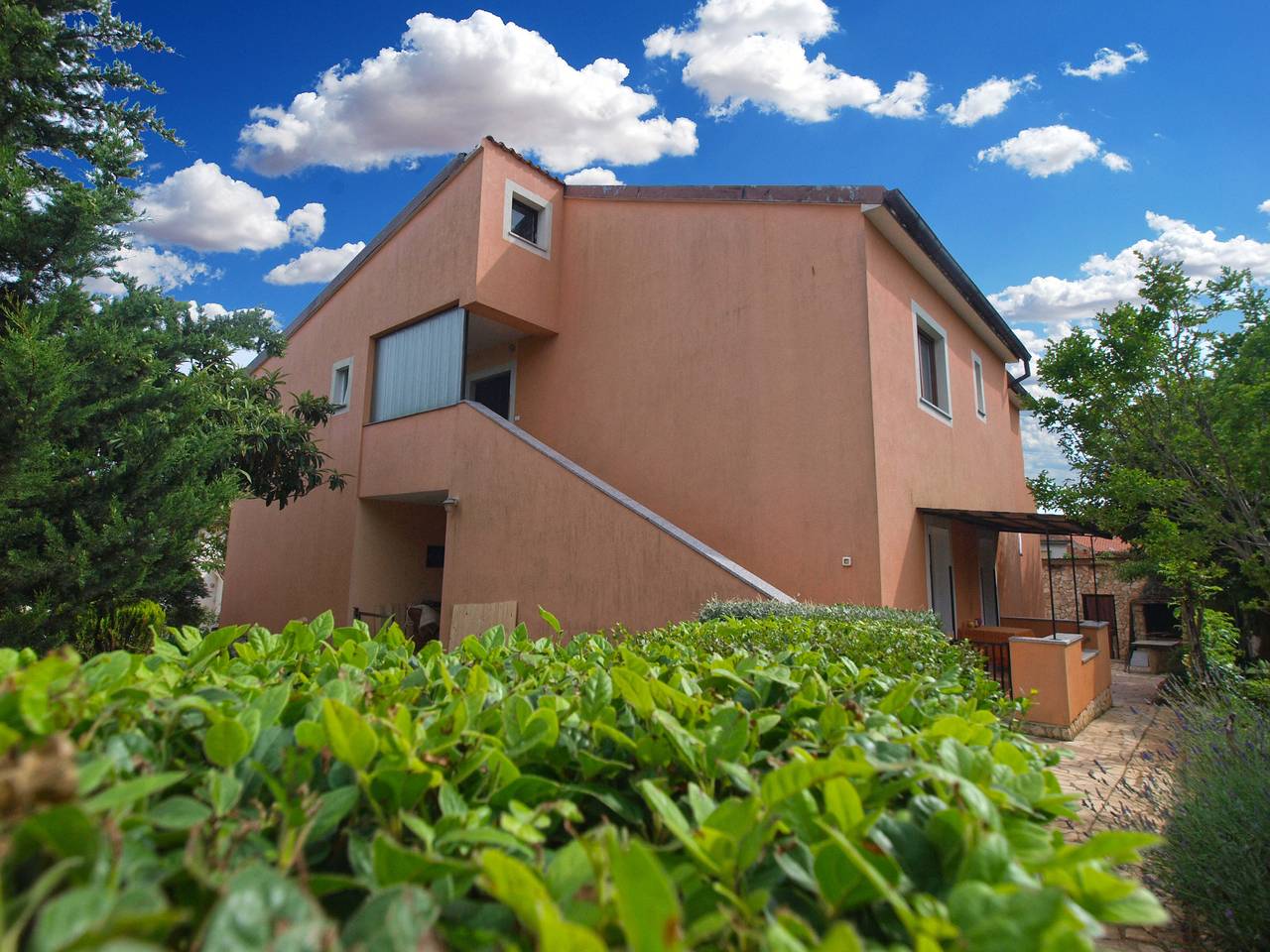 Ganze Wohnung, Ferienwohnung für 4 Personen mit Terrasse in Banjole, Südküste Istrien