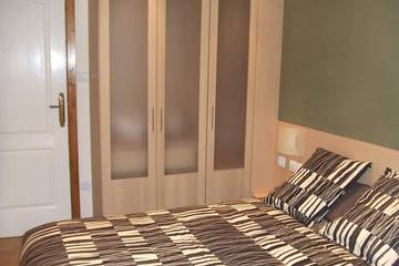 Bauernhof für 4 Personen, mit Terrasse in Lena