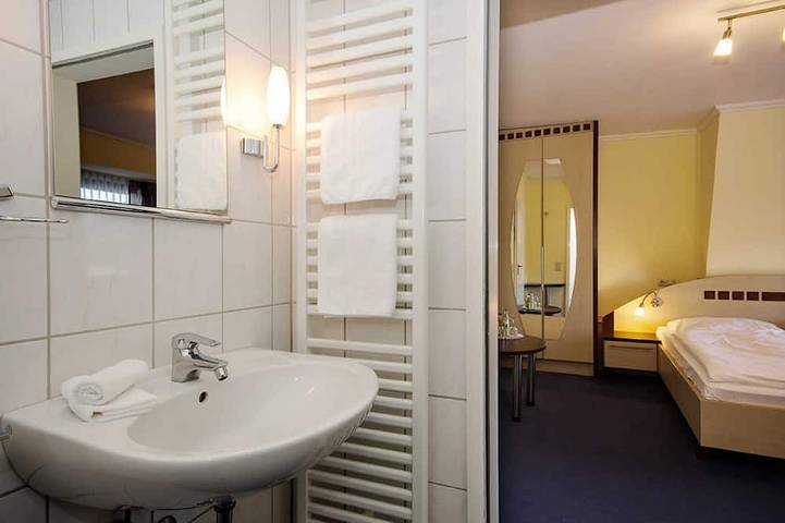 Ferienhaus für 2 Personen, mit Garten in Leer - 2