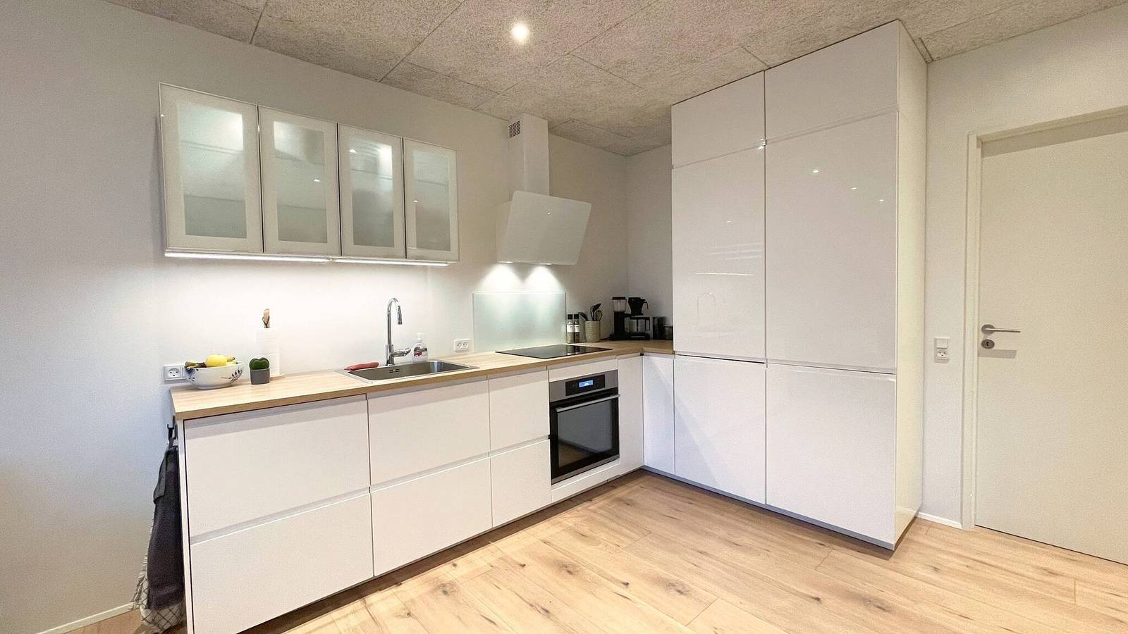 Ganze Wohnung, Gemütliches Apartment mit Meerblick in Hoyvík, Färöer in Färöer