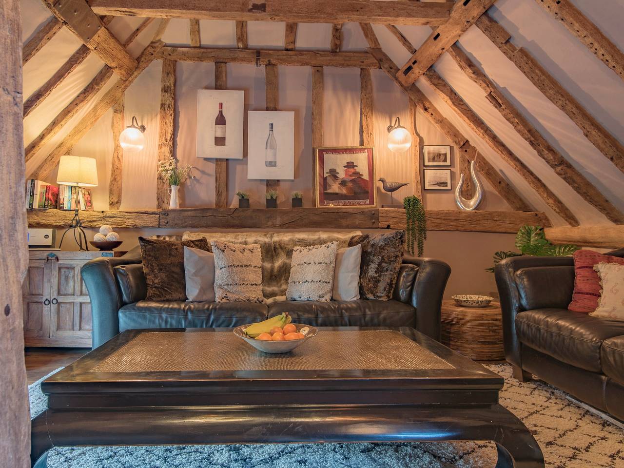 Woolhouse Barn in Hunton, Kent
