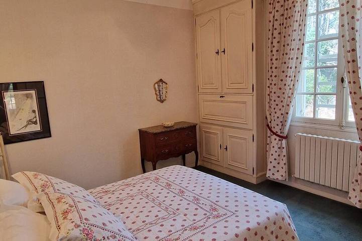 Family home with a pool on the outskirts of the Alpilles in Saint-Martin-de-Crau, Mittelmeerküste (Frankreich)
