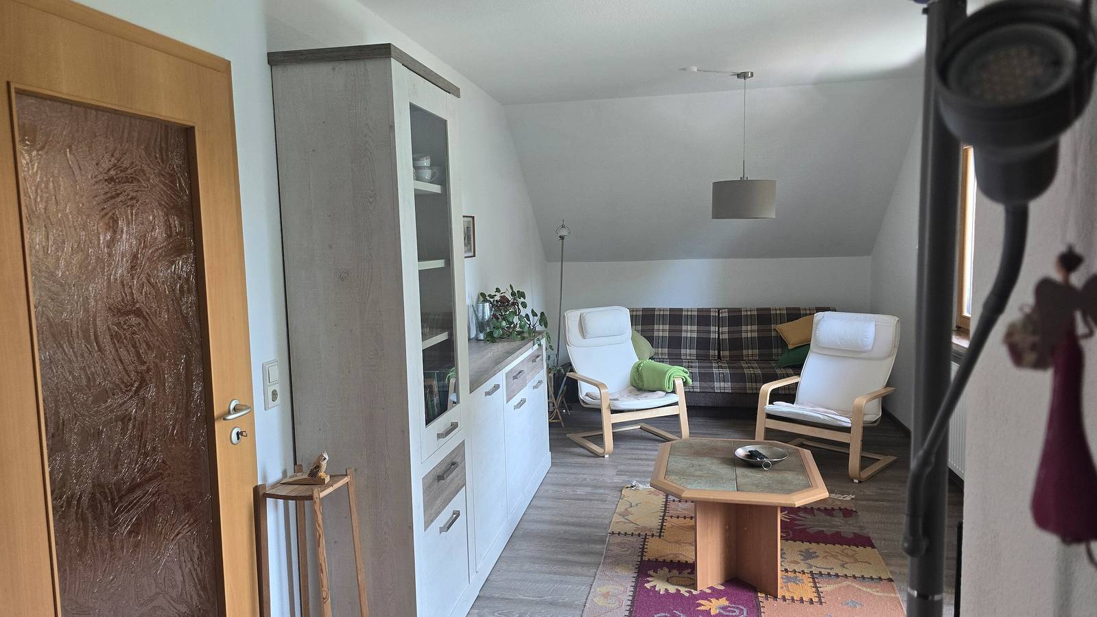 Ganze Wohnung, Ferienwohnung 'Haus Im Grünen' mit Privatem Garten, Balkon und Wi-Fi in Oederan, Chemnitz und Umgebung