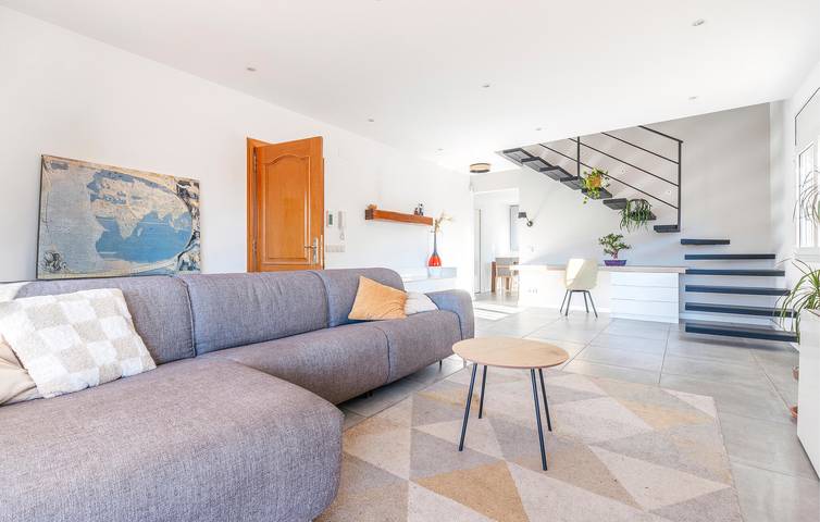 Location de vacances pour 5 personnes, avec terrasse et piscine à Malgrat de Mar - 4