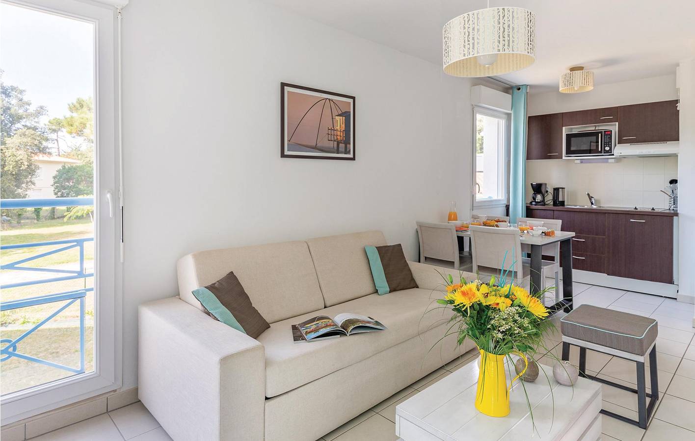 Apartamento vacacional entero, Apartamento junto a la piscina con aparcamiento y WiFi in Saint-Palais-sur-Mer, Côte de Beauté