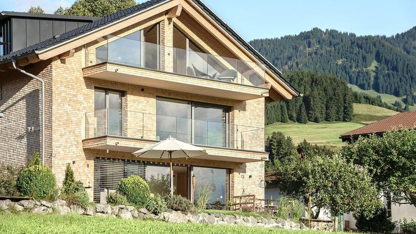Ferienwohnung für 4 Personen, mit Balkon in Hinang