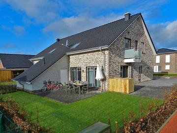 Ferienhaus für 9 Personen, mit Terrasse und Sauna sowie Whirlpool und Garten in Butjadingen