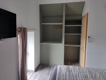 Gîte pour 5 personnes, avec jardin ainsi que piscine et terrasse à Archignac