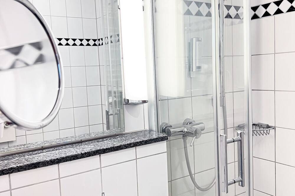 Suite King Deluxe + Balkon in Düsseldorf, Düsseldorf und Umgebung