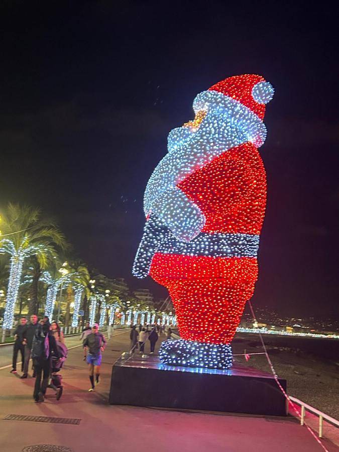 Villa pour 7 personnes, avec jardin et vue, animaux acceptés à Villeneuve-Loubet - 4