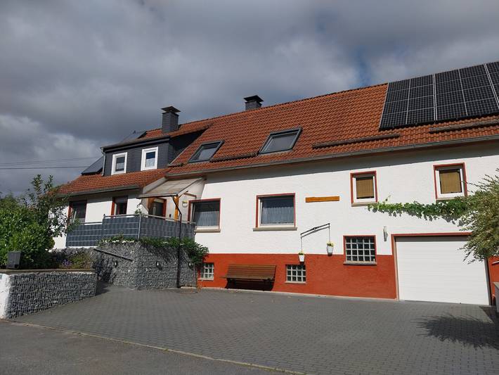 Cały apartament, Holiday Apartment Ruhrort, 70 sqm with Private Terrace, Garden and Wi-Fi in Brilon, Powiat Hochsauerland