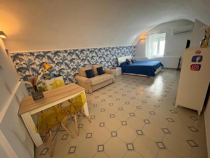 Maison d’hôte pour 2 personnes, avec terrasse, animaux acceptés dans Marina Grande - 3