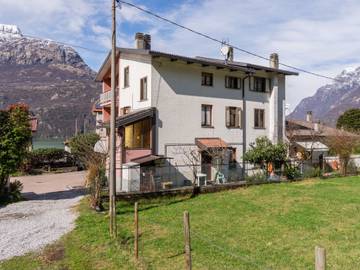 Vakantieappartement voor 5 Personen in Verceia, Comomeer, Afbeelding 1