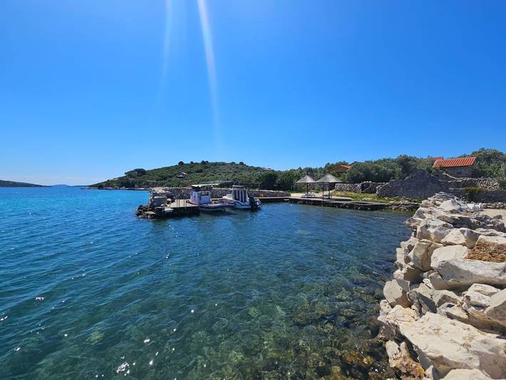 Ferienhaus für 5 Personen, mit Terrasse und Garten sowie Ausblick in Dalmatien - 4
