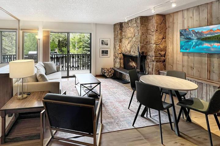 Holiday home for 4 people, with balcony and hot tub - 1