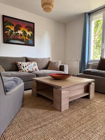 Gîte pour 3 personnes, avec terrasse ainsi que vue et jardin à Brunoy