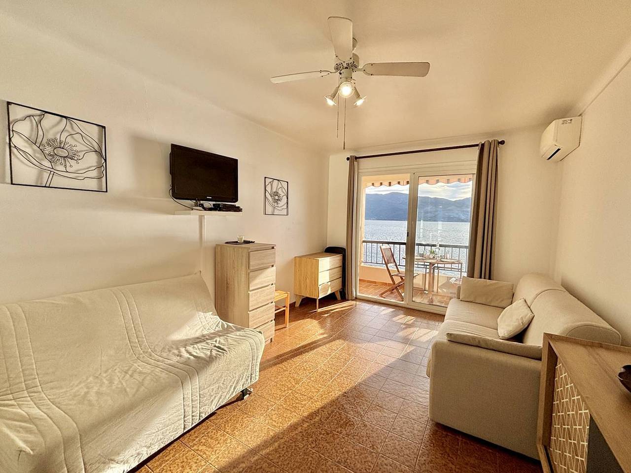 Ganze Wohnung, Studio in Tiuccia am Meer mit Klimaanlage in Casaglione, Ajaccio und Umgebung