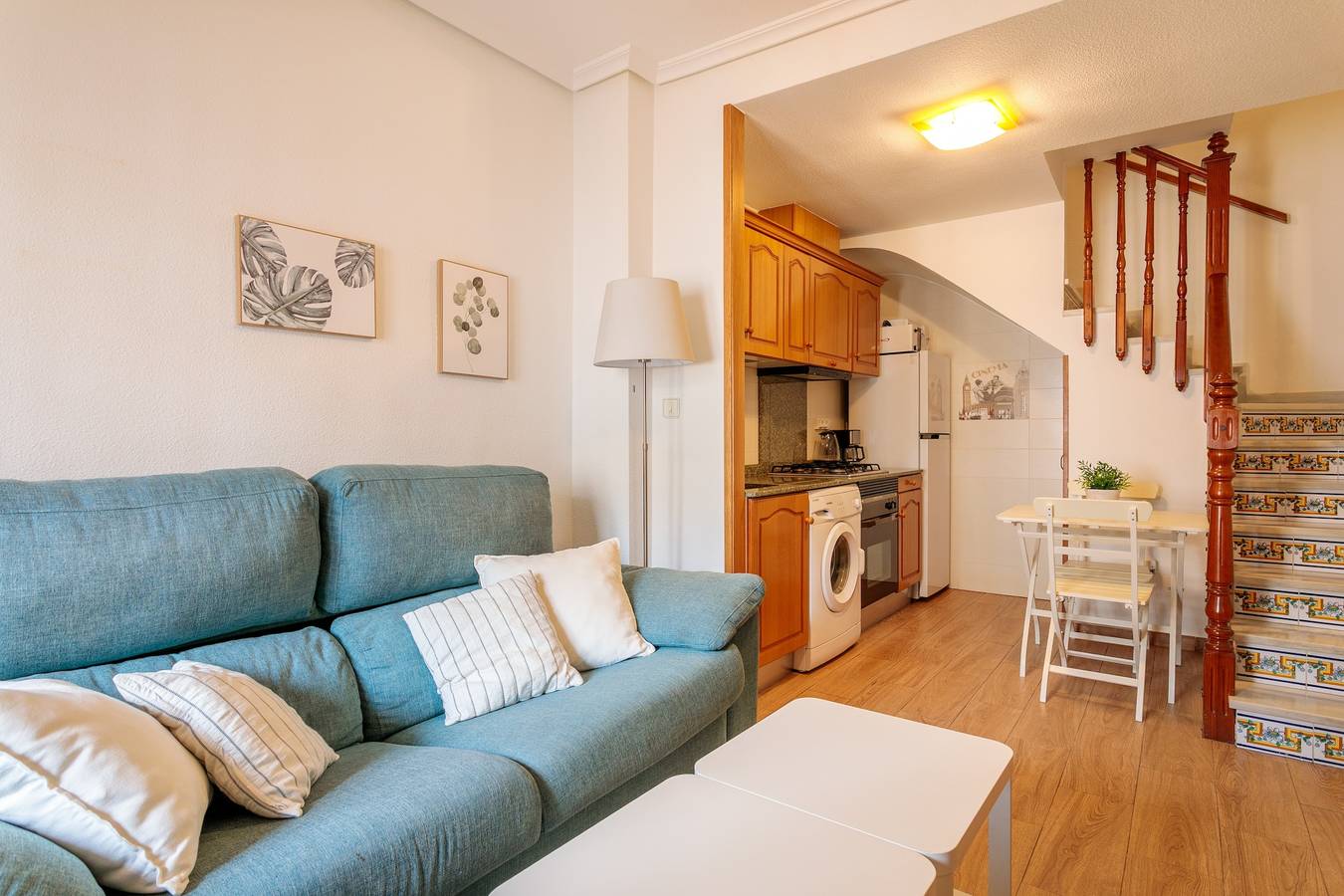 Bungalow 'Casa De Verónica' con terraza privada, Wi-Fi y aire acondicionado in Santa Pola, Costa Blanca