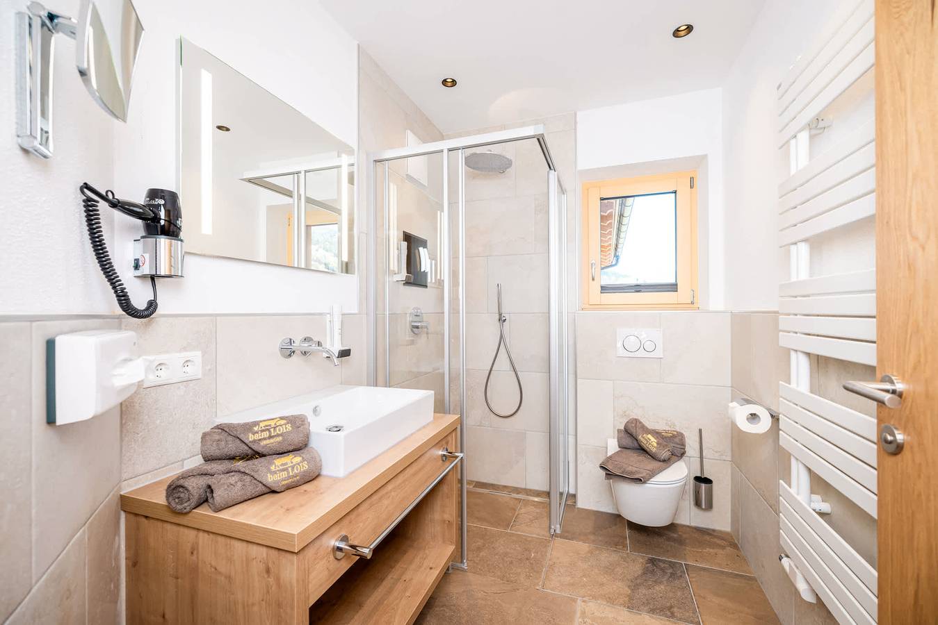 Apartamento entero, Beim Lois Dorfblick – 2 Floors & Sauna Access in Gerlos, Bezirk Schwaz