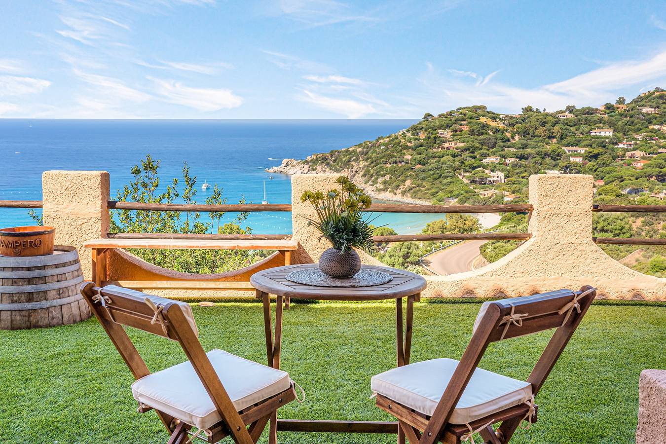 Villa "Sardinia Villa Torre delle Stelle" mit Meerblick, 2 privaten Terrassen und Wlan in Torre delle Stelle, Cagliari Provinz