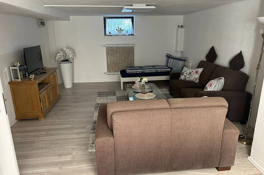 Ganze Wohnung, Apartment 'Princesa' mit Gemeinschaftsgarten und Wlan in Geilenkirchen, Rheinland